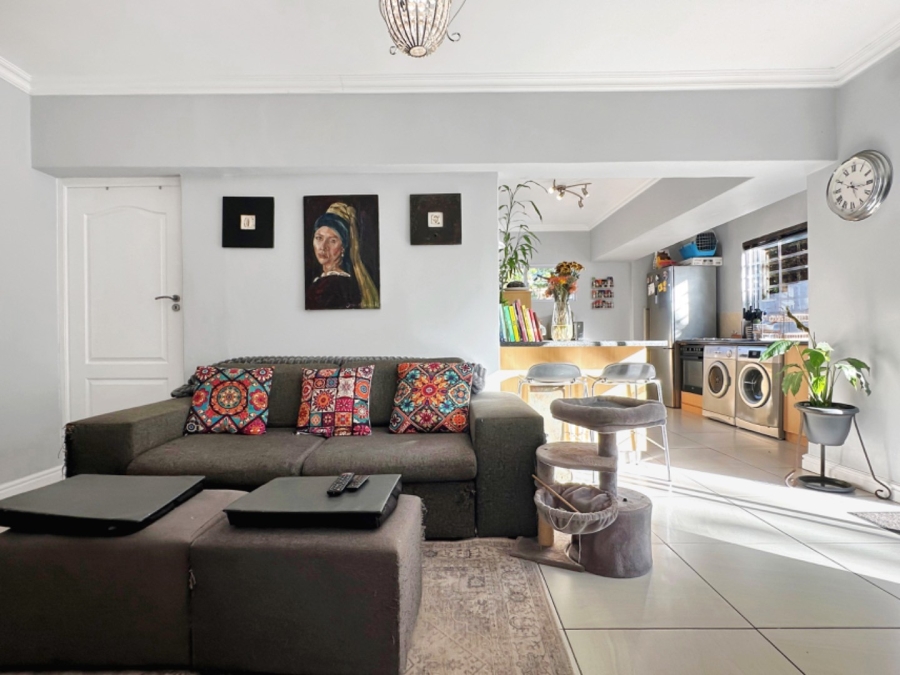 To Let 2 Bedroom Property for Rent in Tamboerskloof Western Cape